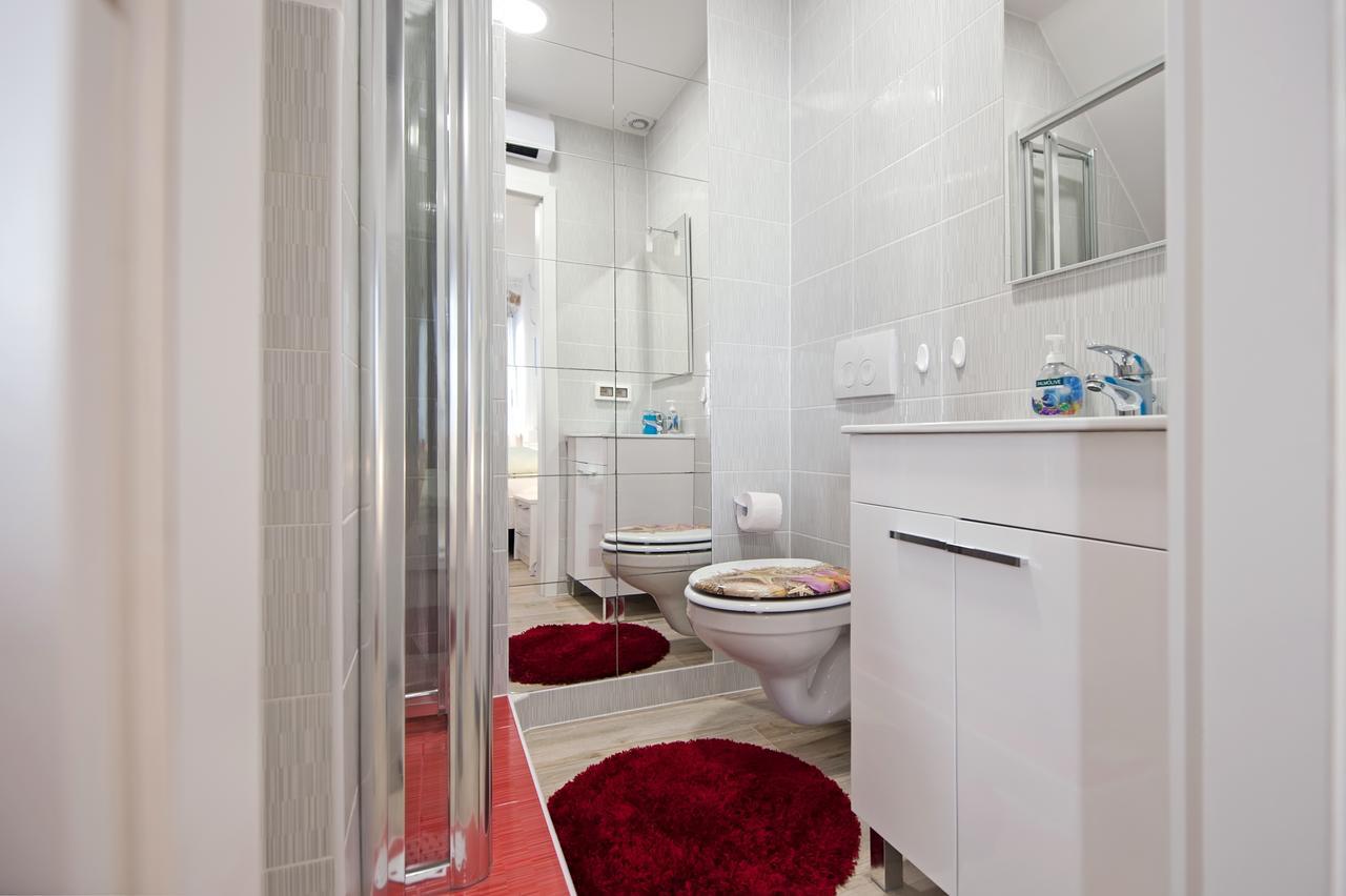 La Svalba Rooms&Studios Rovinj Exterior foto